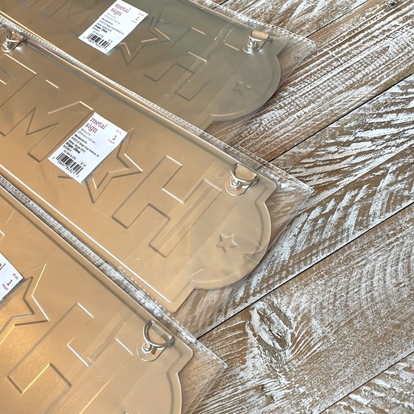 🇺🇸HOME Americana Metal Sign🇺🇸 NWT~10”x3” - Picture 3 of 3